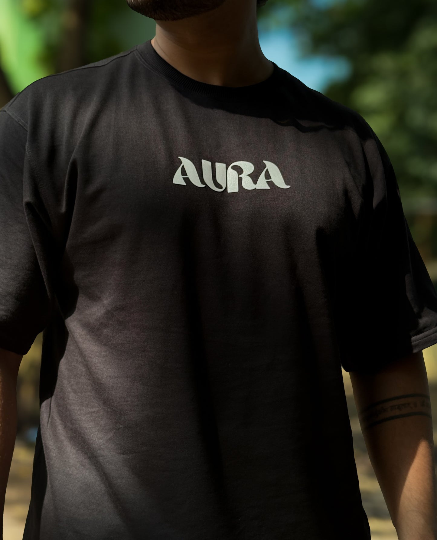 Aura Reflective Oversized T-Shirt – “Energy Flows” Edition